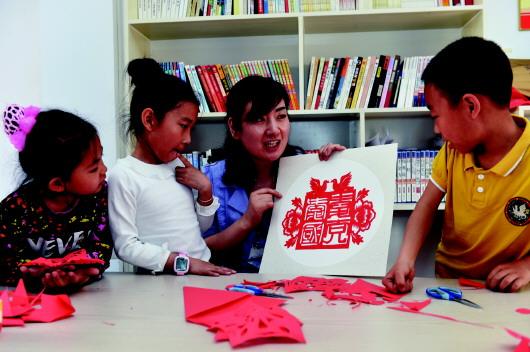 新春走基层丨五莲银河果汁:做好线上线下文章,带领果农增收致富